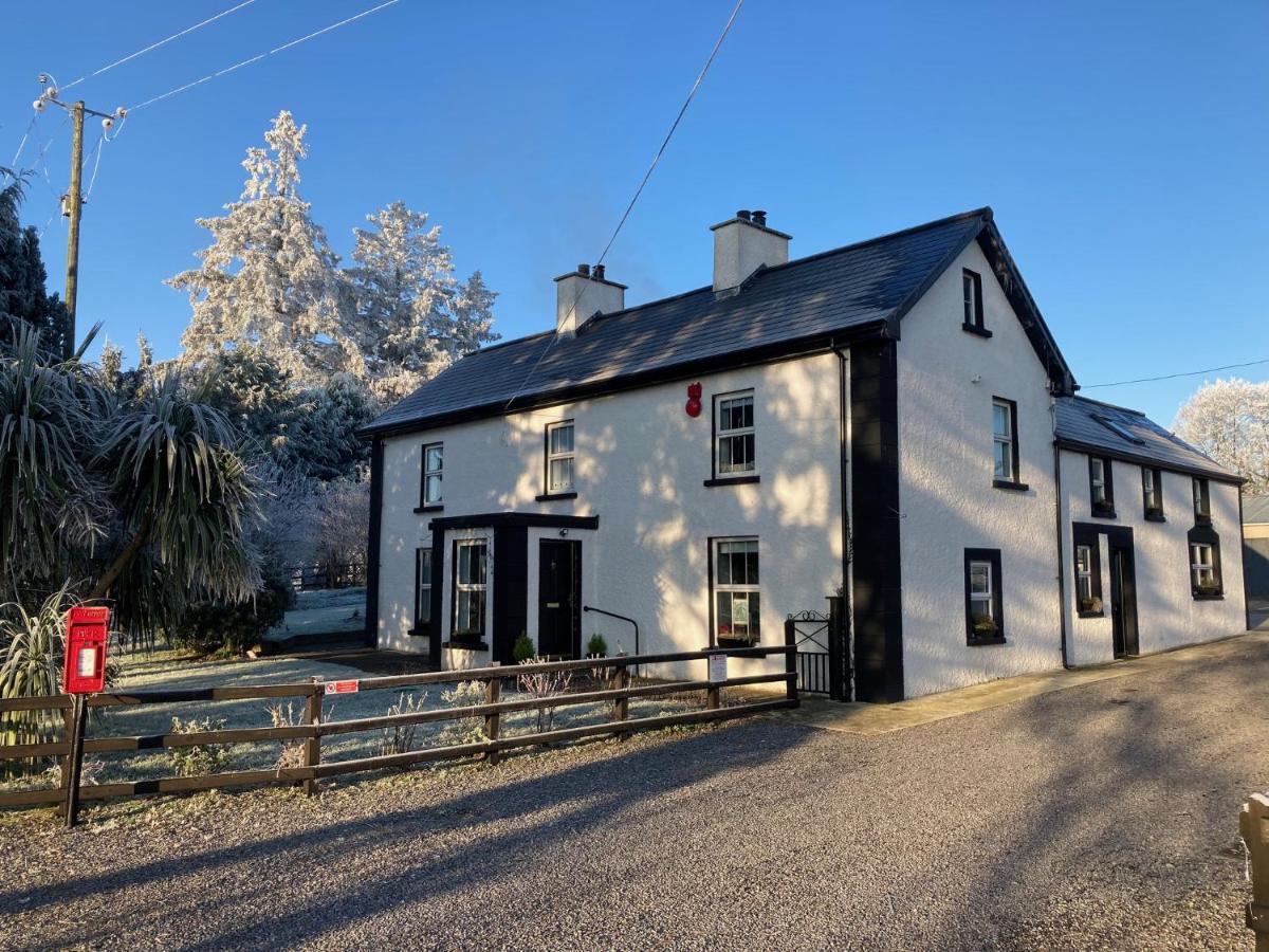 The Old Post Office Lodge Enniskillen Exterior foto